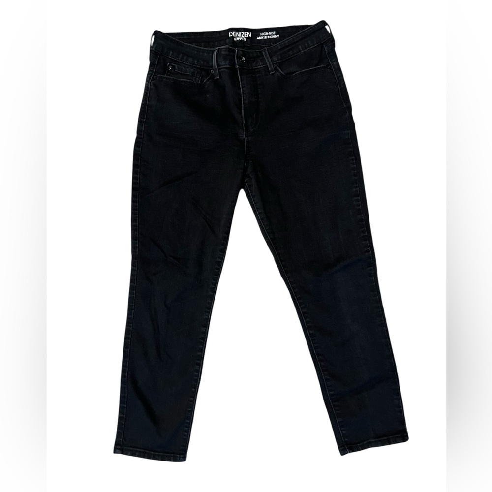 Denizen from Levi's Black Ankle Crop Slim Jeans